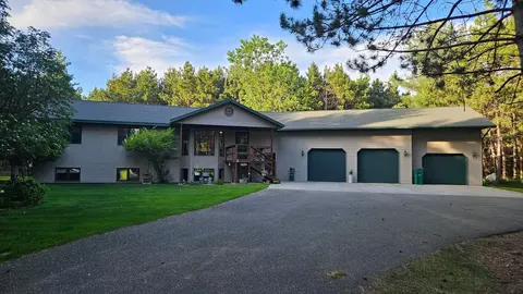 1552 Harrison Dr SW, Brainerd, MN 56401