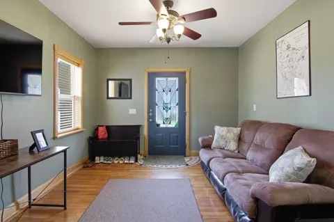 Entry Way - 119 Main St E, Wabasha, MN 55981 photo 1 of 1