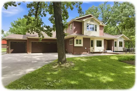 21527 Homestead Trl, Corcoran, MN 55340