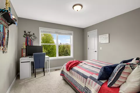 Bedroom - 3582 Springwood Path, Eagan, MN 55123 photo 2 of 3