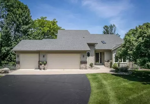 17678 Kettering Trl, Lakeville, MN 55044