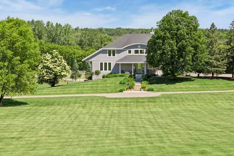 7526 Turner Rd, Independence, MN 55359