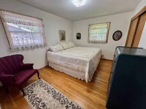 906 Birch St, Marshall, MN 56258 photo 16