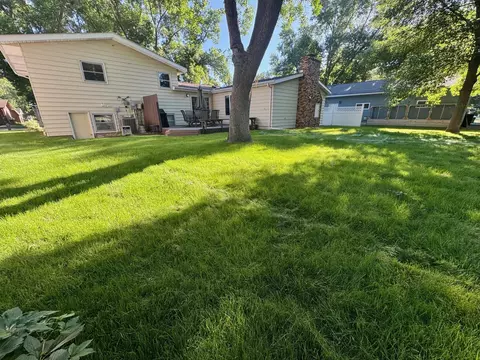 906 Birch St, Marshall, MN 56258 photo 25