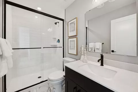 Bath - 15630 112th Ave N, Maple Grove, MN 55369 photo 3 of 5