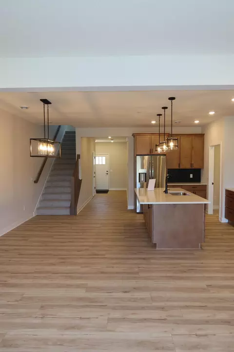 13789 Hollybrook Cir, Apple Valley, MN 55124