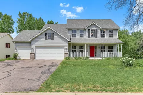 7024 W 144th St, Savage, MN 55378
