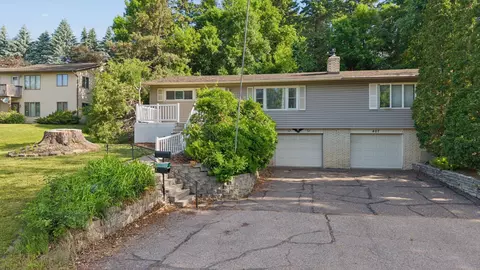 405 1st St S, Buffalo, MN 55313