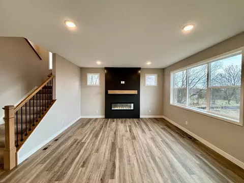 901 Kepler Ave NE, Hanover, MN 55341 photo 8