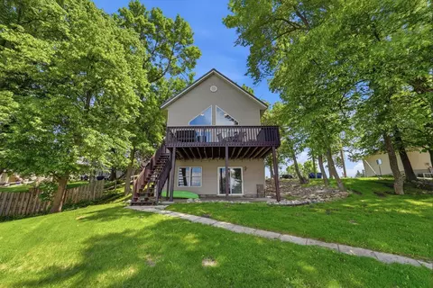 2617 Lake St E, Osakis, MN 56360