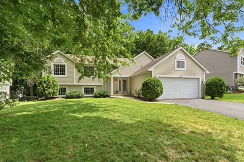 14895 Oconnell Rd, Savage, MN 55378