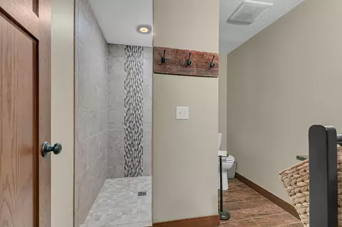 Bath - 3373 Couchtown Path, Rosemount, MN 55068 photo 6 of 8