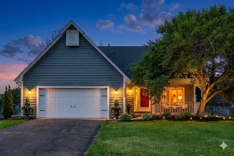 8906 Woodhall Xing N, Brooklyn Park, MN 55443
