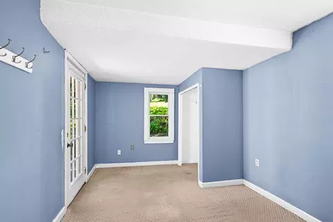 Bedroom - 512 Rose St, Duluth, MN 55803 photo 2 of 4