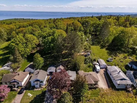 View/Area - 512 Rose St, Duluth, MN 55803 photo 4 of 12