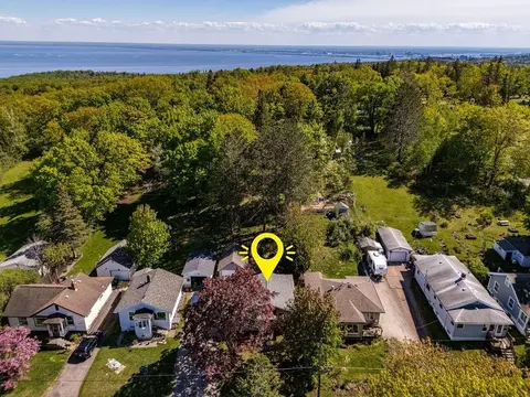 View/Area - 512 Rose St, Duluth, MN 55803 photo 3 of 12