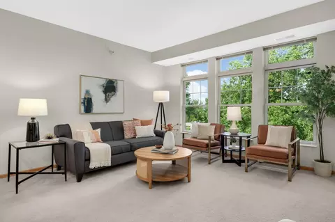 7100 Metro Blvd #416, Edina, MN 55439