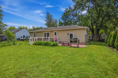 Exterior - 603 13th Ave SE, Austin, MN 55912 photo 3 of 11