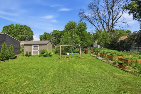 Exterior - 603 13th Ave SE, Austin, MN 55912 photo 8 of 11