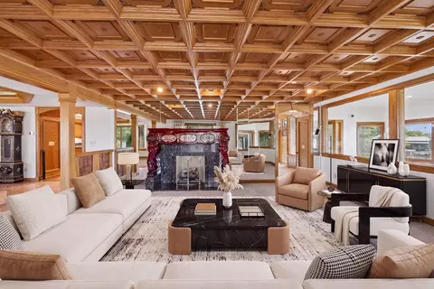 Living - 4100 Enchanted Ln, Mound, MN 55364 photo 7 of 14