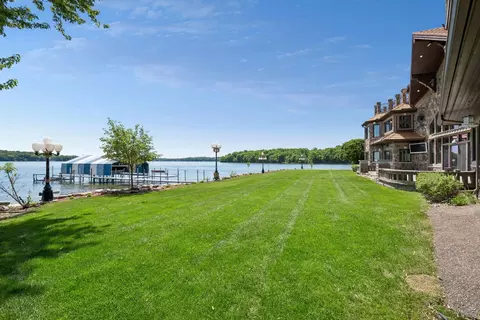 Exterior - 4100 Enchanted Ln, Mound, MN 55364 photo 2 of 9