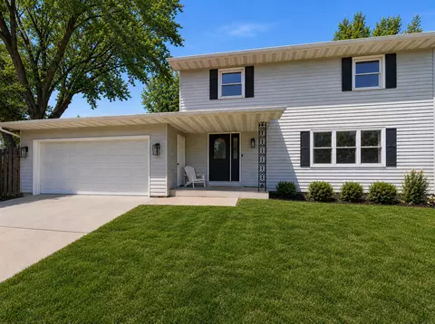 105 26th St NW, Rochester, MN 55901