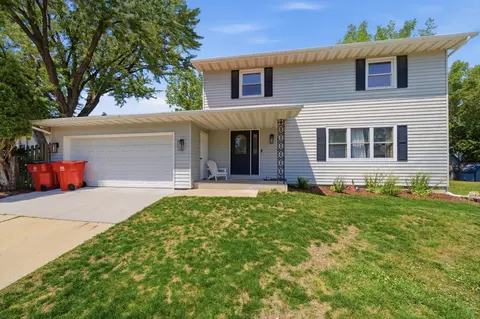 105 26th St NW, Rochester, MN 55901