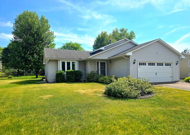 3826 153rd St W, Rosemount, MN 55068