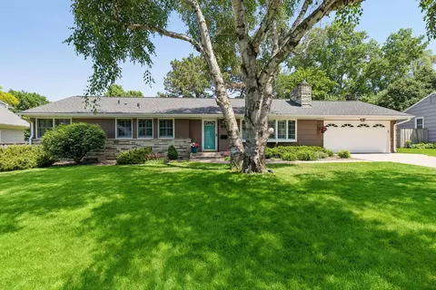 5917 Grimes Ave S, Edina, MN 55424