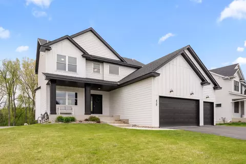 429 Collova Dr, Vadnais Heights, MN 55127