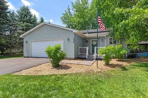 Exterior - 1020 Southview Ave, Braham, MN 55006 photo 2 of 18