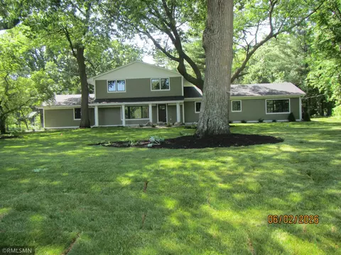 1255 78th St, Victoria, MN 55386
