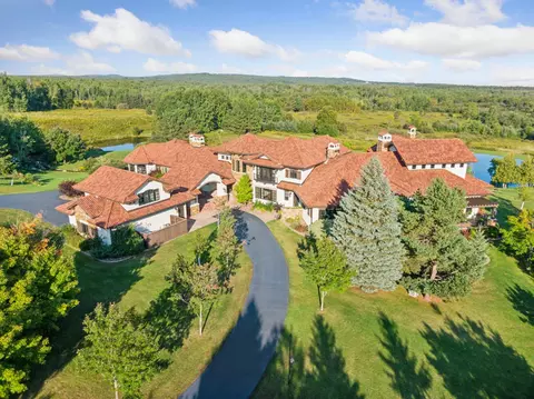 View/Area - 2824 Jean Duluth Rd, Duluth, MN 55804 photo 1 of 3