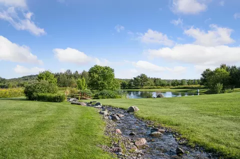 View/Area - 2824 Jean Duluth Rd, Duluth, MN 55804 photo 2 of 3