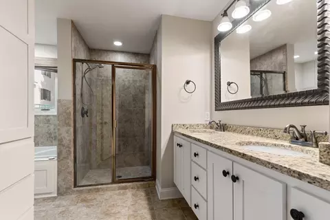 Bath - 4372 Channel Rd, Spring Park, MN 55384 photo 1 of 4