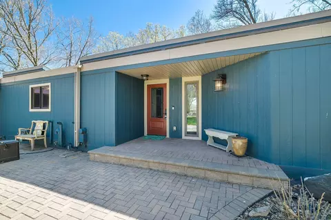 Exterior - 7481 Long Lake Rd, Willmar, MN 56201 photo 9 of 15