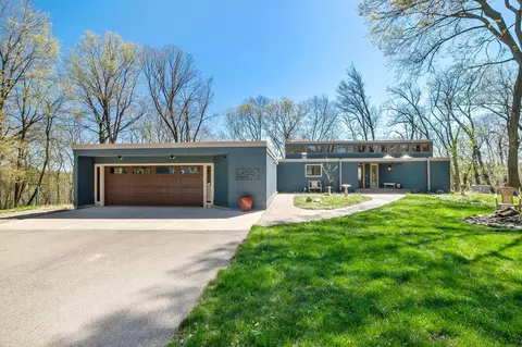 Exterior - 7481 Long Lake Rd, Willmar, MN 56201 photo 6 of 15