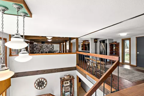 Entry Way - 7481 Long Lake Rd, Willmar, MN 56201 photo 5 of 10