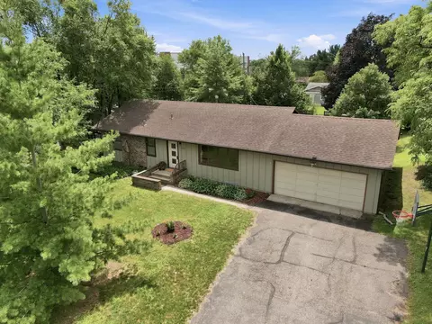 View/Area - 9532 Penn Cir, Bloomington, MN 55431 photo 1 of 4