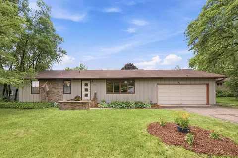 Exterior - 9532 Penn Cir, Bloomington, MN 55431 photo 2 of 7