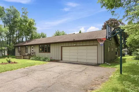 Exterior - 9532 Penn Cir, Bloomington, MN 55431 photo 7 of 7