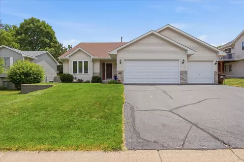 7910 Blackstone Ave, Inver Grove Heights, MN 55076
