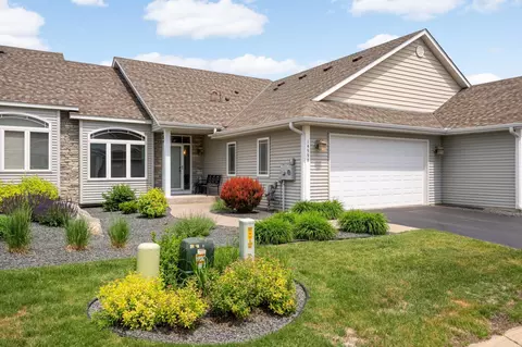 14598 Hunters Ln, Savage, MN 55378