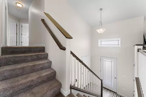Entry Way - 840 Highview Loop SE, Pine City, MN 55063 photo 2 of 4