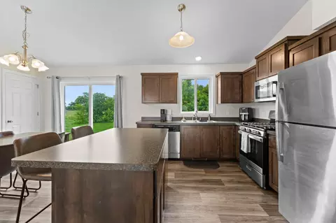 Kitchen - 840 Highview Loop SE, Pine City, MN 55063 photo 2 of 3