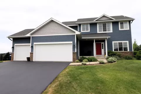 19247 Hilldale Ave, Lakeville, MN 55044