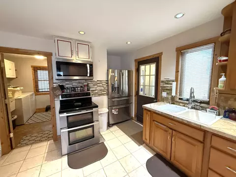 Kitchen - 37 E Boundary St E, Ely, MN 55731 photo 1 of 3
