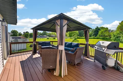 527 Jewell St, Mora, MN 55051