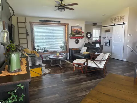Living - 15520 73rd St, Milaca, MN 56353 photo 1 of 3