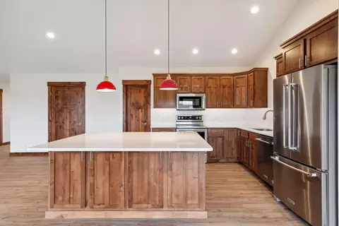 Kitchen - 745 165th St, Hammond, WI 54015 photo 4 of 7